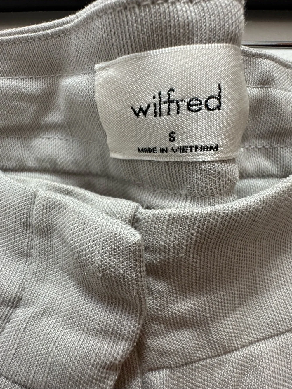 Aritzia Wilfred Size S Allant Gray Boat Pants Linen Blend Womens Ankle Crop